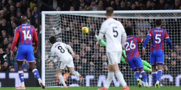 “I saved him” – Leverkusen captain reacts to Tella’s physical altercation in Augsburg loss