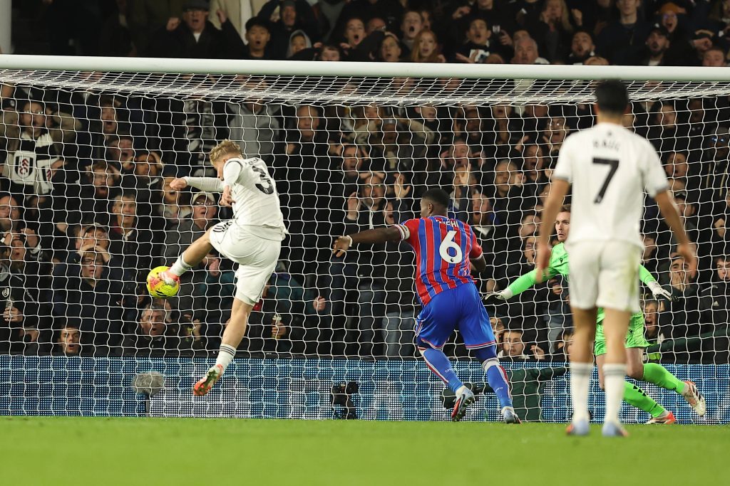 Emile Smith Rowe scores into an open goal in the 52nd minute off a rebound off the bar from a header by Alex Iwobi, but the goal was later overturned by VAR for offside by Samuel Chukwueze