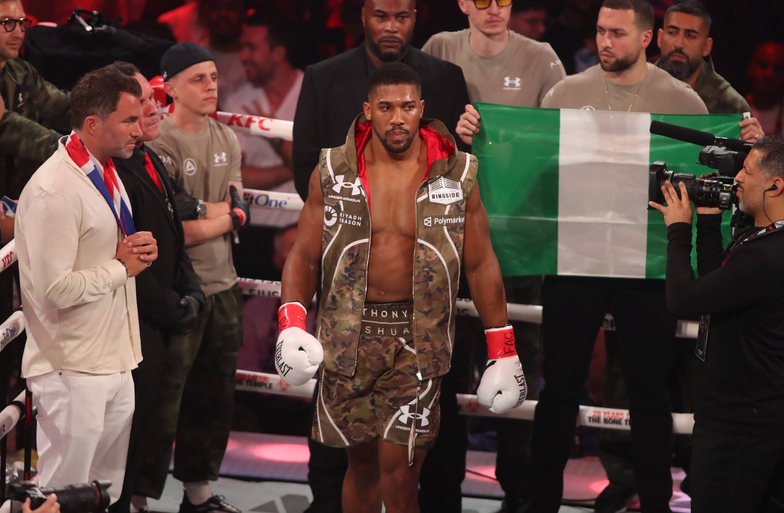 Anthony Joshua knockouts out Jake Paul