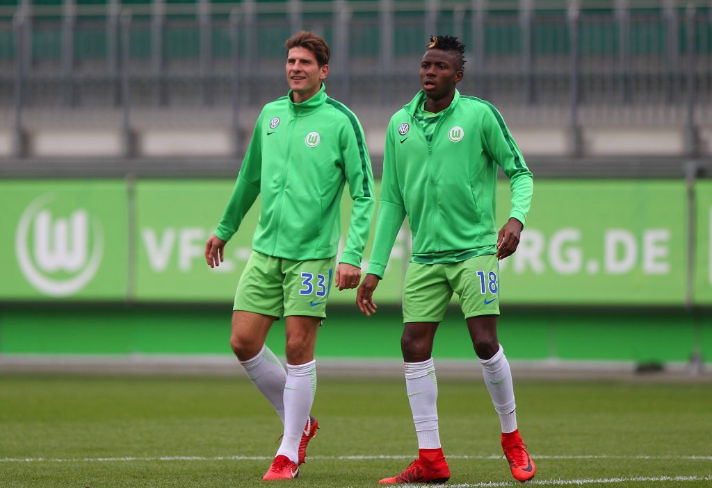 Mario Gomez and Victor Osimhen VfL Wolfsburg