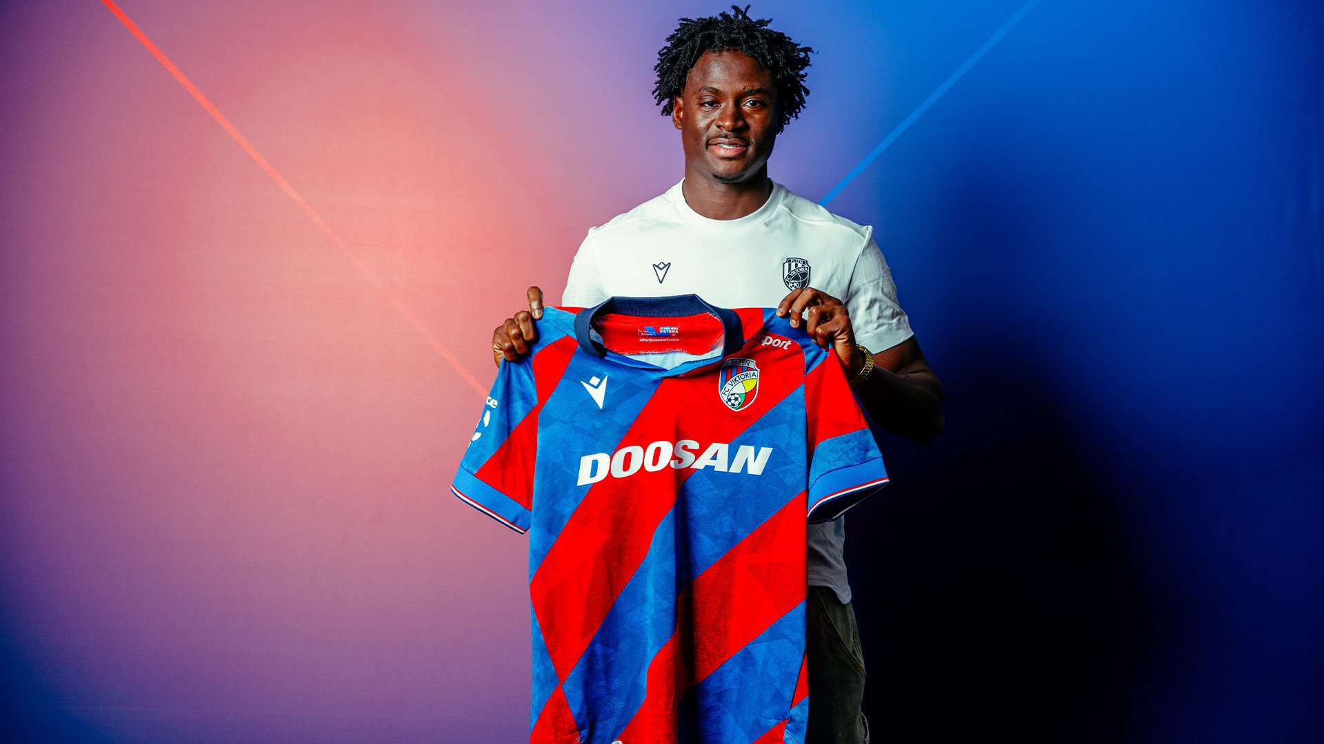 Super Eagles forward Salim Fago Lawal joins Viktoria Plzeň in record move