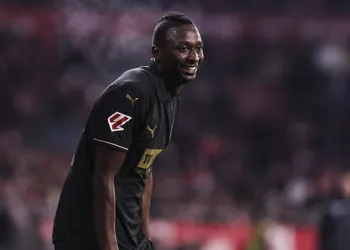 Ex-Real Madrid striker advises Valencia coach to bench Sadiq Umar for 7-goal Spanish star