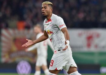 “It’s a good vibe”- German full-back picks Nigeria’s Burna Boy as his favourite Afro-beats artiste