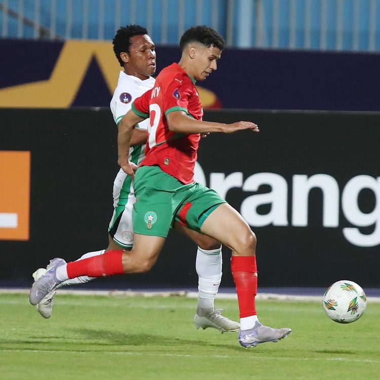 Nigeria's Flying Eagles (in white).