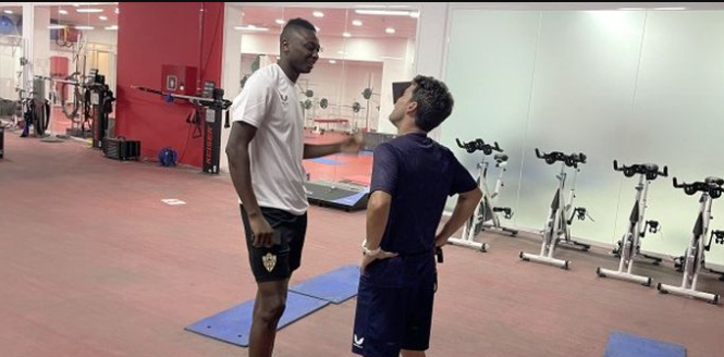 Umar Sadiq in Almeria