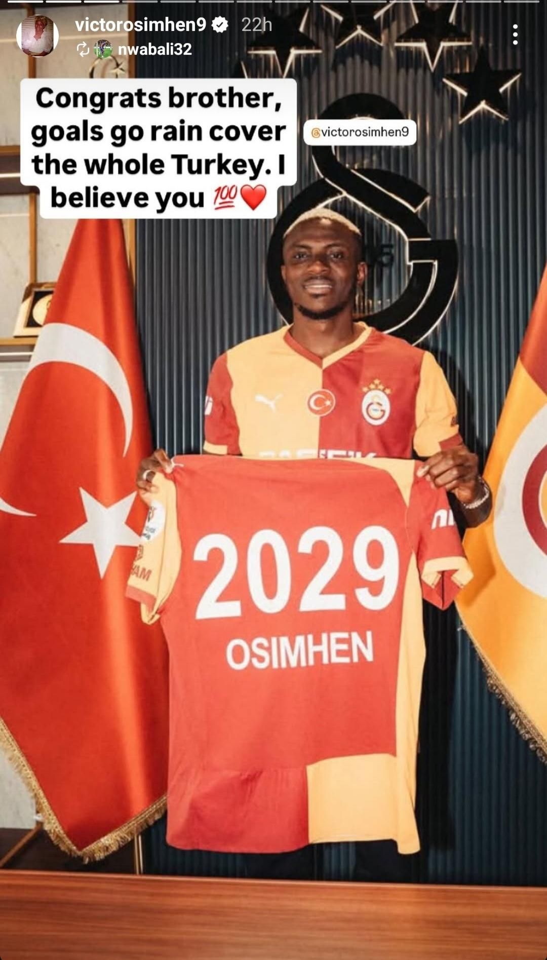 Stanley Nwabali congratulates Victor Osimhen on IG