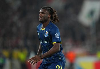 Nantes, Paris club on alert as Terem Moffi mulls over Nice exit