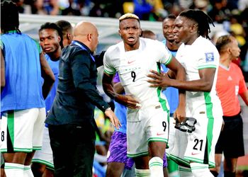 Former Nigerian goalkeeper urges Super Eagles to ‘pray’ ahead of Benin Republic clash