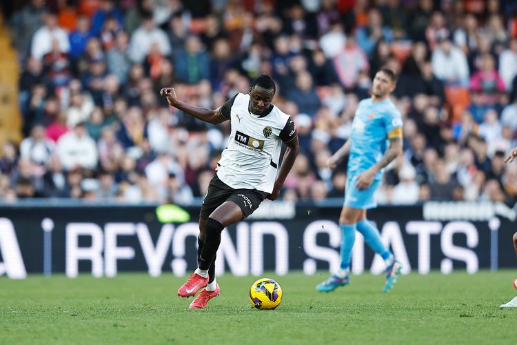 Aliyu tips Sadiq Umar for Super Eagles recall after Valencia success