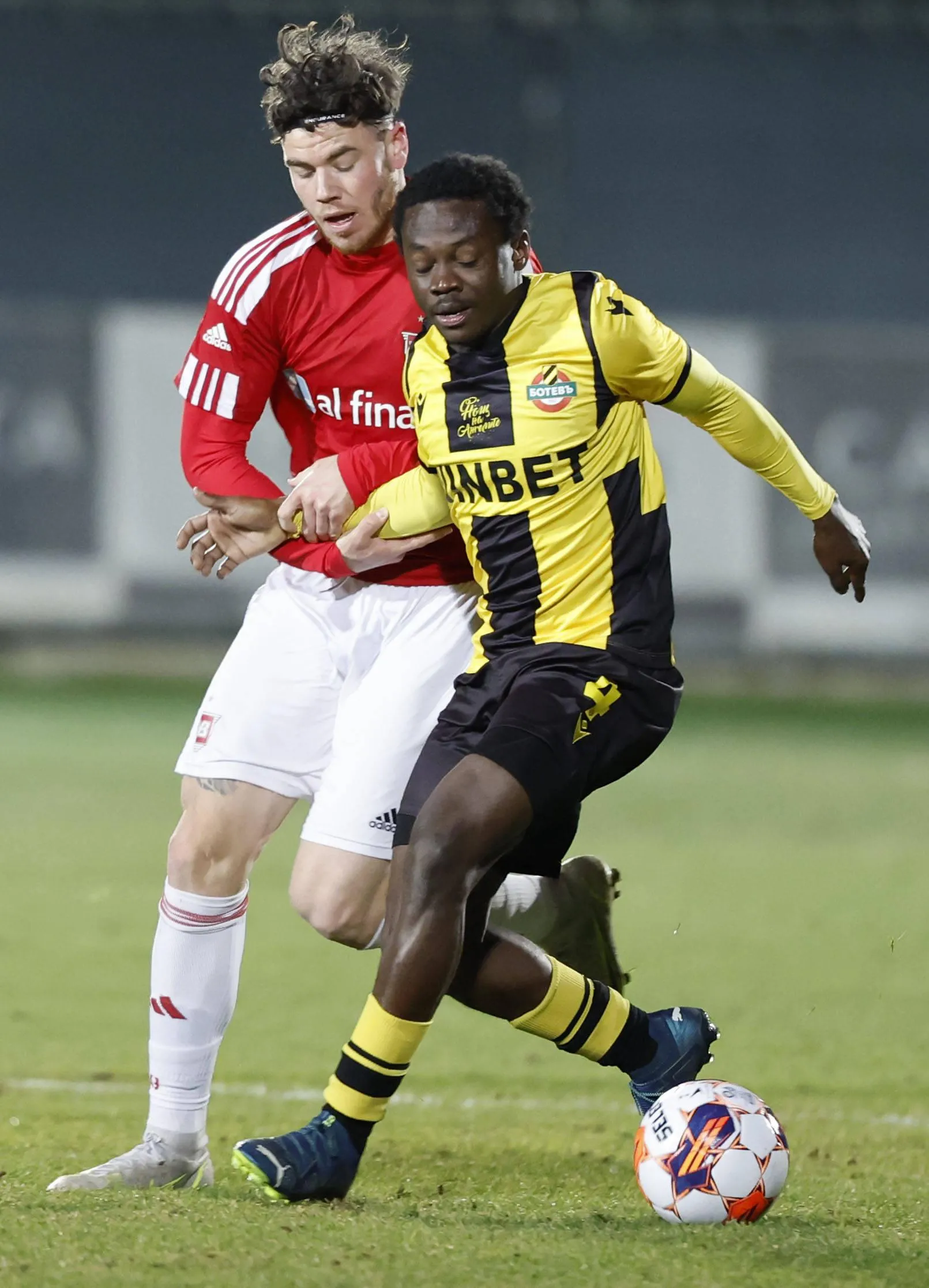 EFL club that narrowly missed Premier League promotion signs Nigerian star scouted by AI