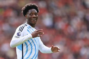 “This man is wanted”- Nigeria star Ola Aina accuses Tottenham’s Son of inflicting teeth injury in comedic rage