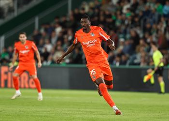 Report: Alaves set to swoop in for record-breaking Super Eagles striker