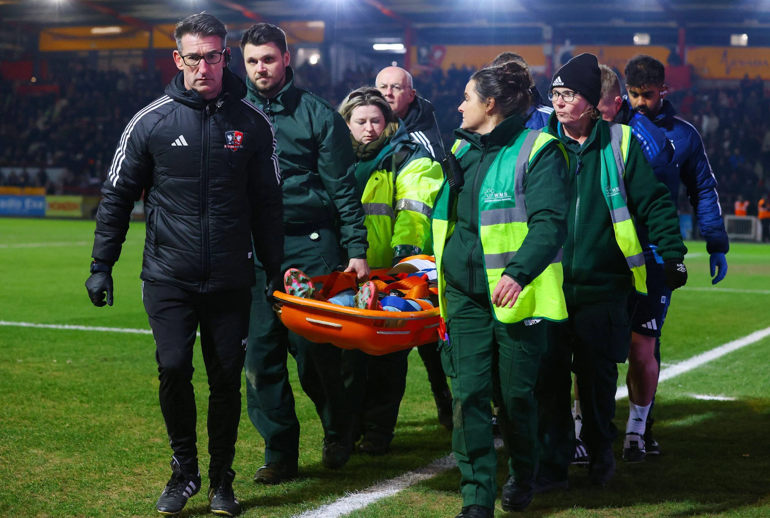 Taiwo Awoniyi being stretchered off (photo credit: Imago)