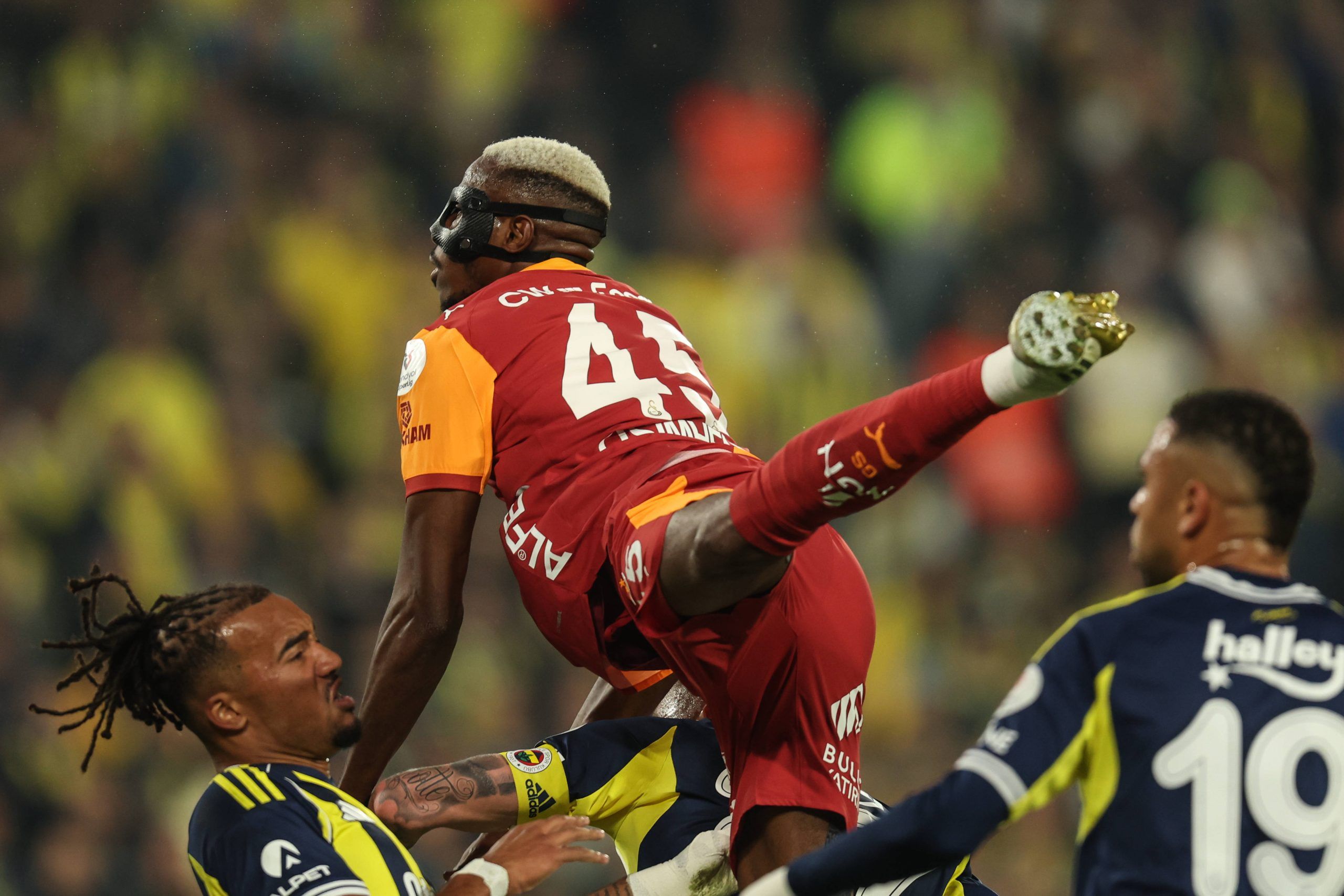 Victor Osimhen during the Turkish Super Lig match between Fenerbahce and Galatasaray