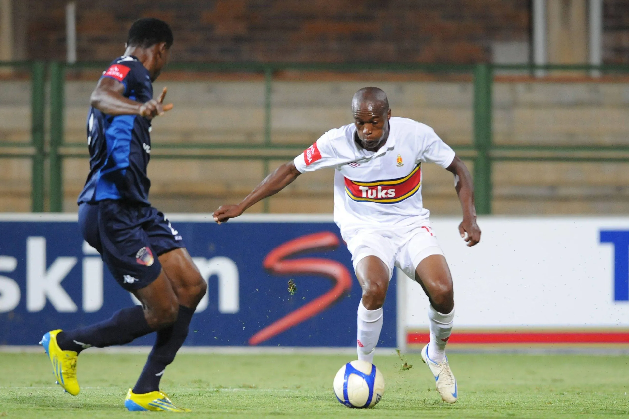 James Okwuosa  