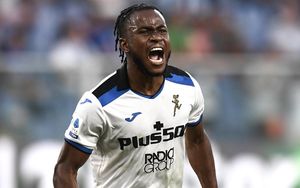 Watch: Ademola Lookman tips Barcelona star for Ballon d’Or, believes Neymar was snubbed