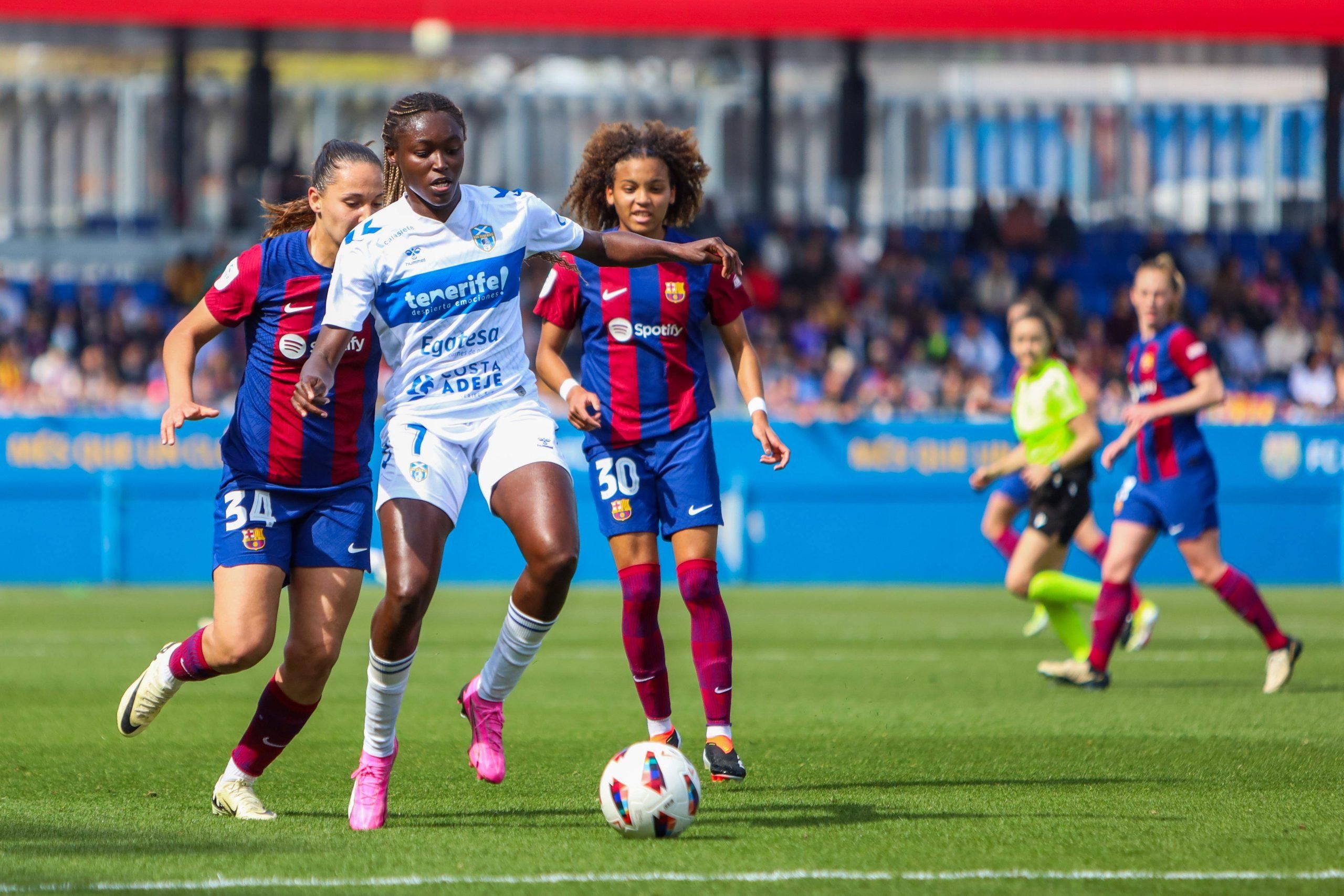Rinsola Babajide player number 7 for UDG Tenerife controls the ball during the Liga F football match between FC Barcelona and UD Tenerife