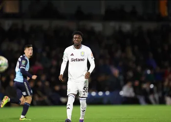 Ex-Premier League star who snubbed Super Eagles urges Chelsea to sign Napoli’s Osimhen