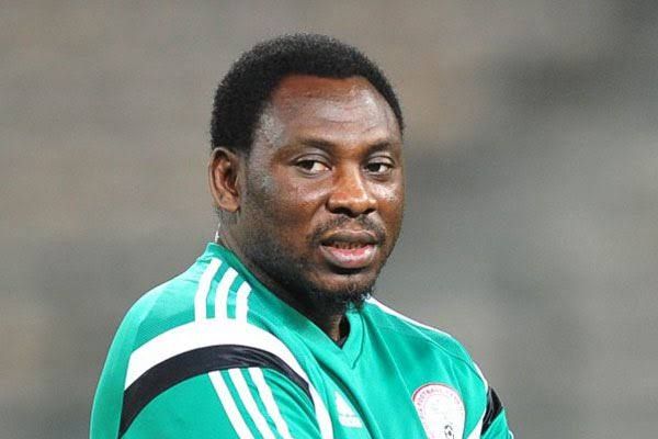 “There was chaos” – Amokachi advised to support Finidi, avoid a repeat of Amunike-Eguavoen disaster