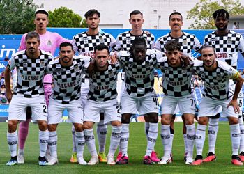 Awaziem nominated for POTM in Portugal