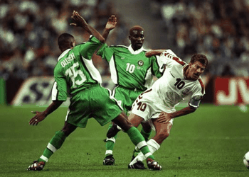 World Cup: Ex-AS Roma star hails Super Eagles ’94 and ’98 teams, slams African teams at Qatar 2022
