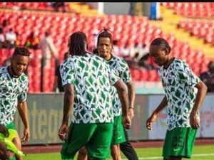 Transfer saga unfolds: Racing Santander battle rivals for relegated Super Eagles star