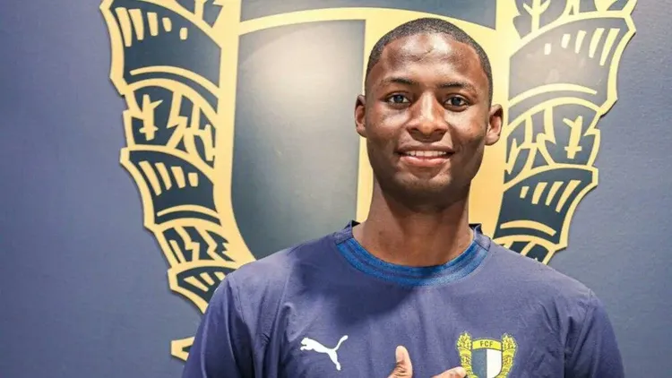 FC Famalicão sign prolific 19-year-old Nigerian forward Abubakar