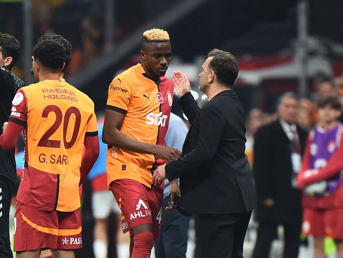 Victor Osimhen and Galatasaray coach Okan Buruk