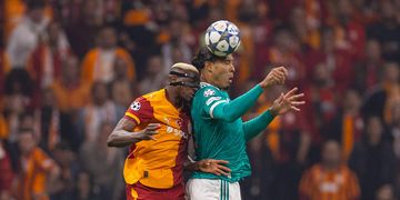 Victor Osimhen surpasses Obafemi Martins to set new UEFA Champions League goal record