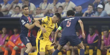 Victor Osimhen Is King In France As Lille Star Wins PotM Award