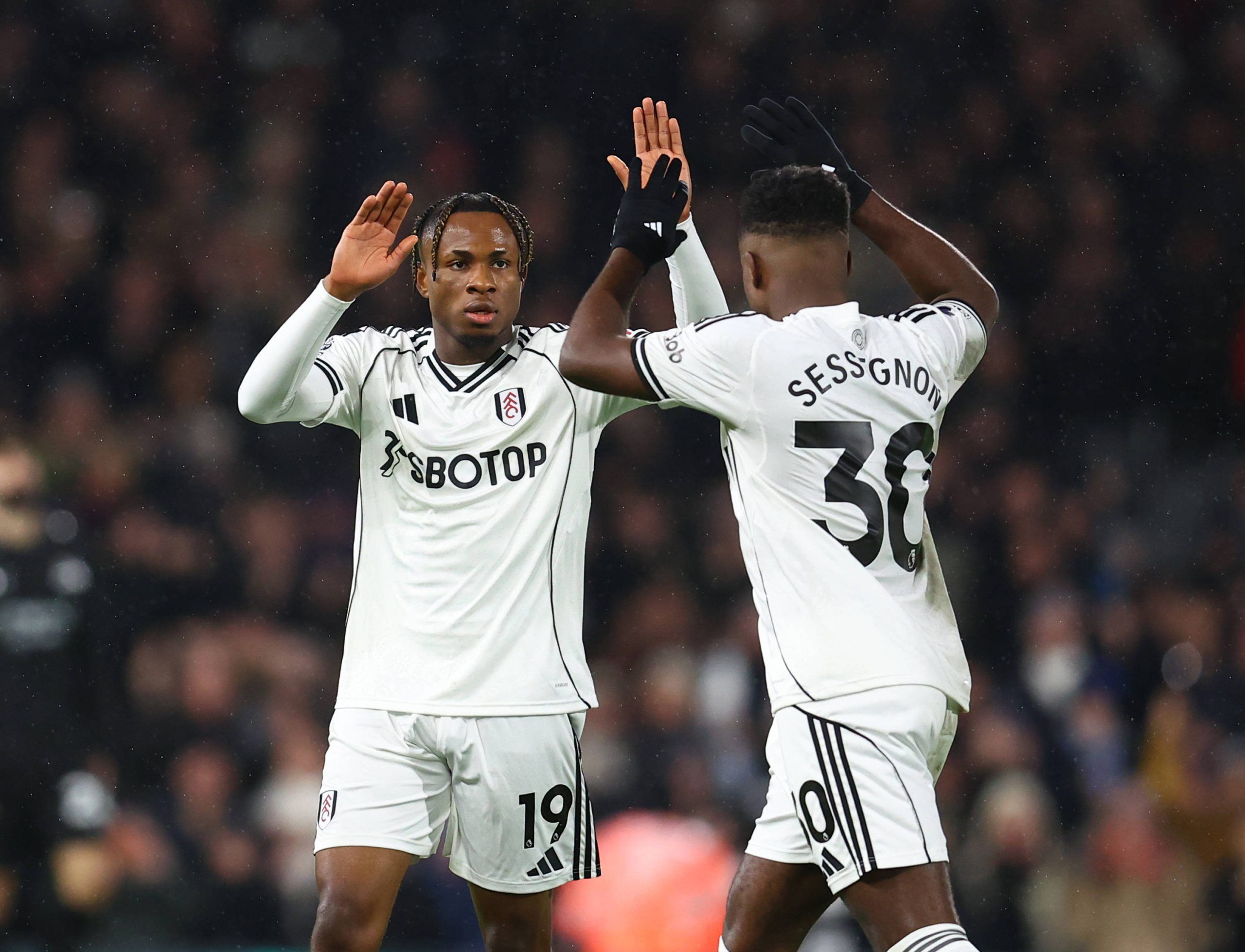 Samuel Chukwueze celebrates fourth goal during the Fulham vs Manchester City