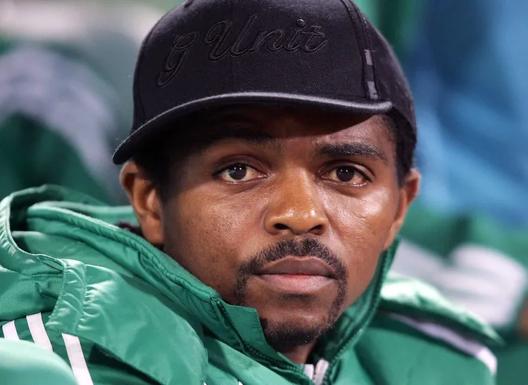 Belgian teen comes close but Nwankwo Kanu’s 31-year Klassieker record stands after Ajax derby win
