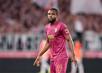 “It was an outstanding game”- Augsburg boss Jess Thorup raves on about Frank Onyeka’s impressive Bundesliga debut