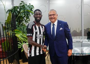 Solksjaer: Wilfred Ndidi sends message to former Manchester United star after Besiktas sack