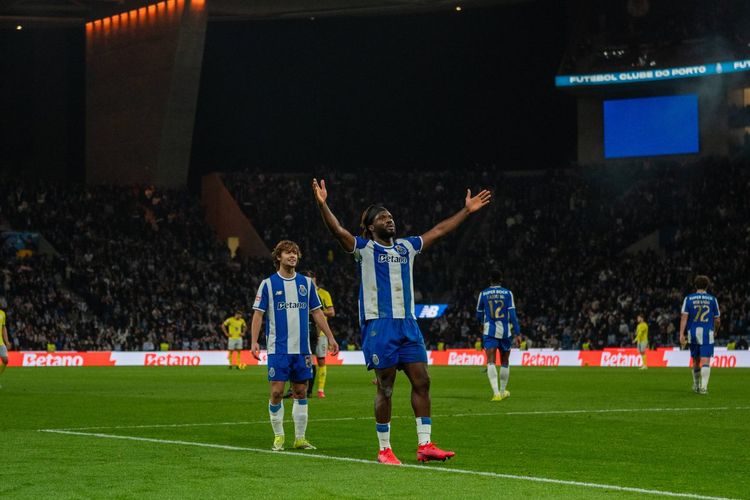 “Improved a lot” – Terem Moffi’s former coach weighs in on striker’s FC Porto start