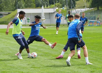 Official: Gift Orban joins TSG Hoffenheim as third Nigerian, inherits Baumgartner’s shirt