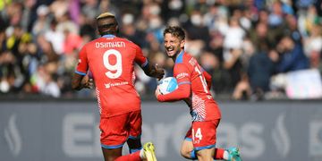 “I need somebody to hate me” – ex-Manchester United star announces proposed visit to Nigeria with Wizkid’s ‘Essence’