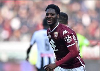 Super Eagles star bid farewell to teammates after Inter Milan clash ahead of possible EPL return