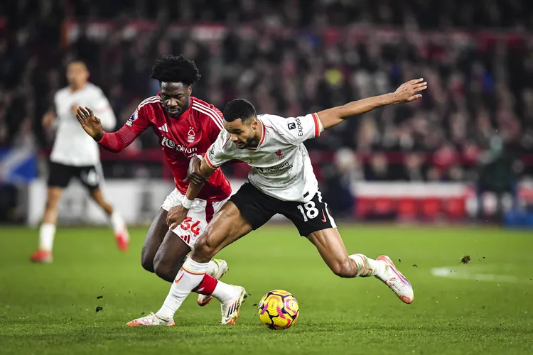 Nottingham vs Liverpool: How Ola Aina’s goal-line clearance saved Espirito Santo’s men from defeat – watch