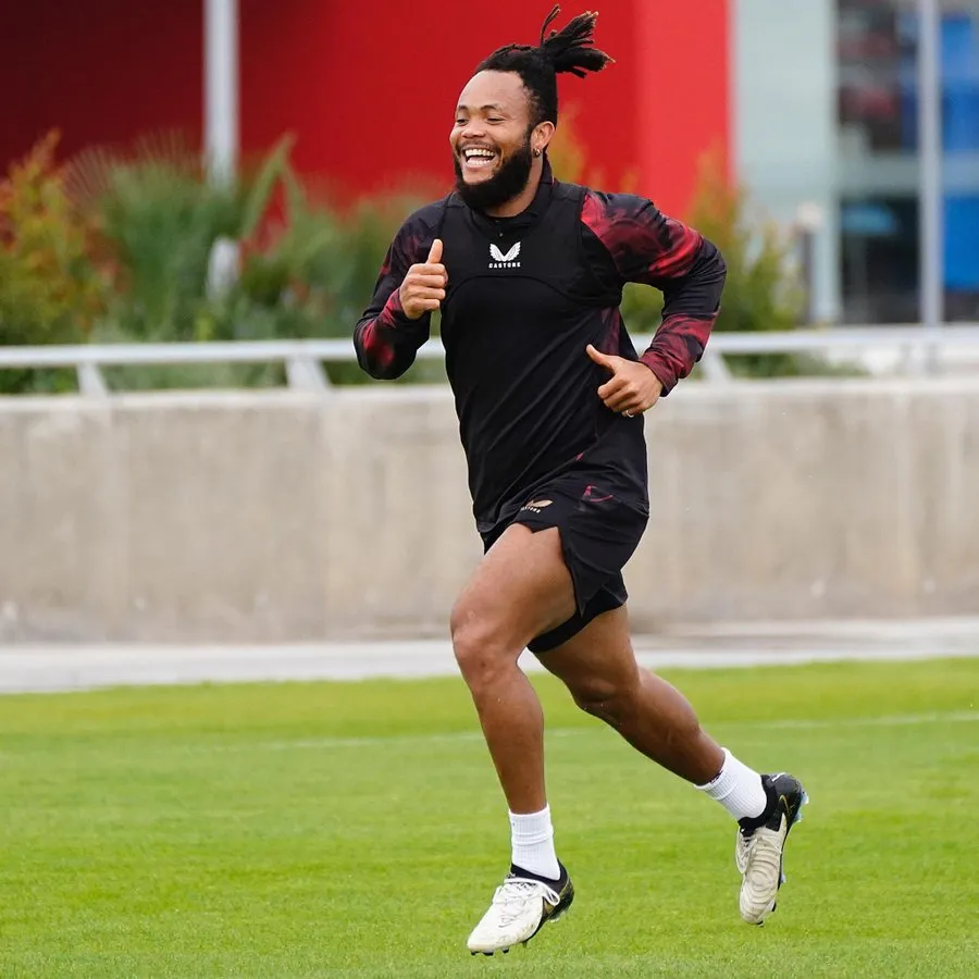 Chidera Ejuke returns to light training at Sevilla.Photo credit: Web