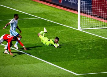 “I’m unsure” – Super Eagles goalie on resemblance with Chelsea target