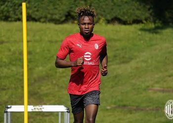 “He’s devastating” – Ex-Milan ace warns Serie A defenders of Samuel Chukwueze and former Chelsea star