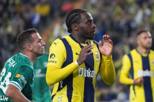 Bright Osayi-Samuel: Two Super Lig titans at loggerheads for Super Eagles star