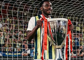 Five reasons Super Eagles star Osayi-Samuel would be wise to avoid joining French side Troyes