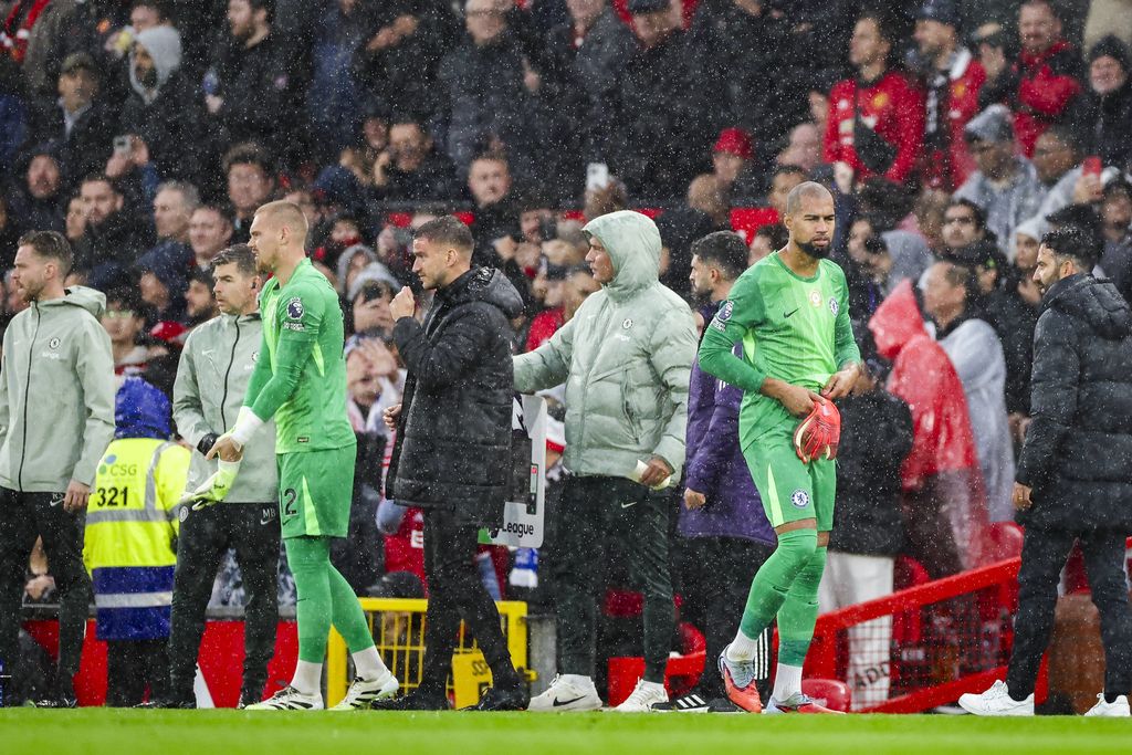 Robert Sanchez sent off, Filip Jorgensen on, during the Manchester United FC v Chelsea FC English Premier League match