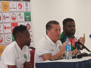 Jose Peseiro: Former Super Eagles midfielder urges NFF not to sack ex-Porto manager despite Lesotho, Zimbabwe draws