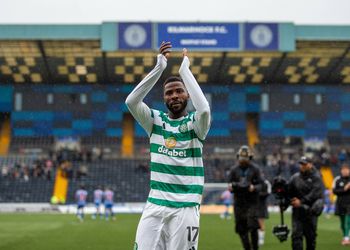 18-year-old Nigerian “top talent” could earn Manchester City deal after two-week trial