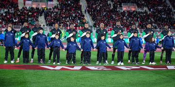 Super Eagles star to get new boss at FCB as poor league results get Carl Hoefkens the sack