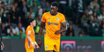 Kelechi isn’t the problem – Ex-Super Eagles star hits back at Orta’s “mistake” comments about Iheanacho