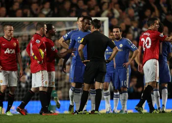 Alternative to Sanchez? Mikel tells Chelsea which goalkeeper to get